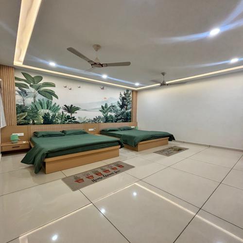 Quad Room for Four